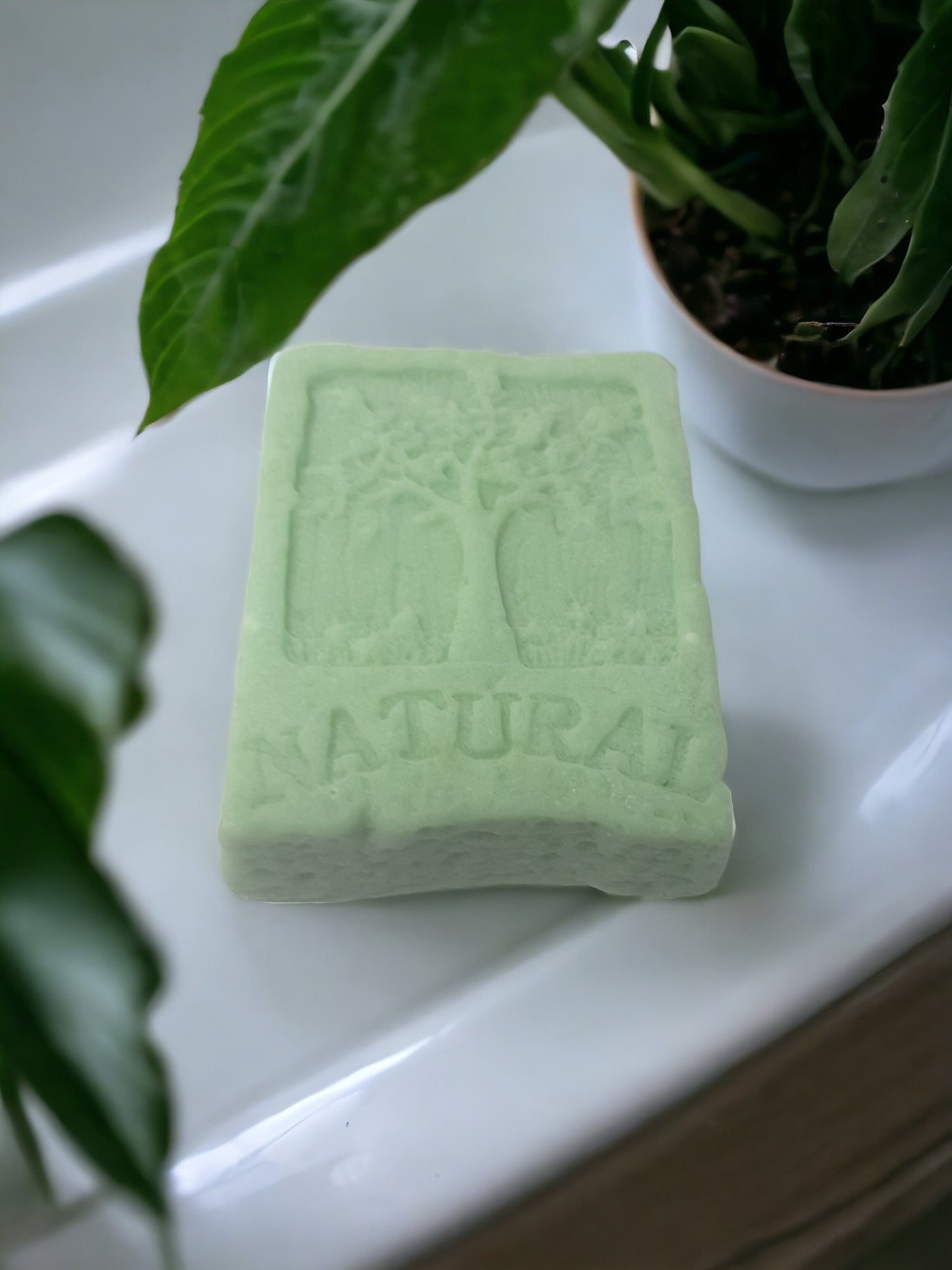 lemongrass and tea tree anti-dandruff shampoo bar