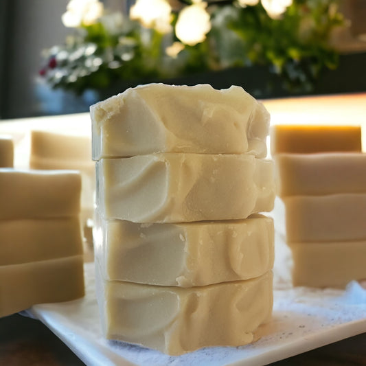 The 10 Best Oils, Butters & Fats To Use In Artisan Soap