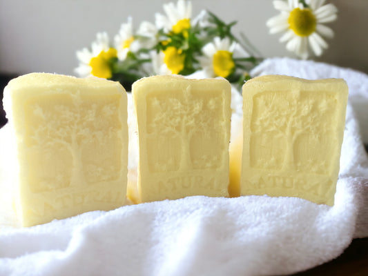 black chamomile shampoo bar