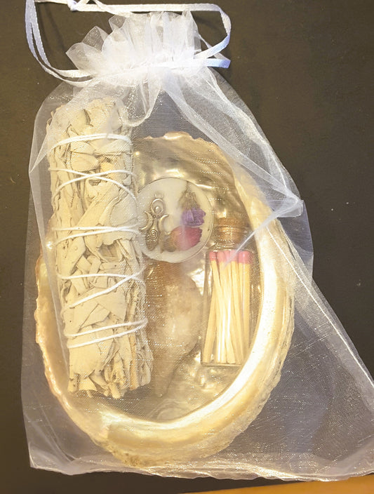 White Sage & Abalone Smoke Cleansing Kit